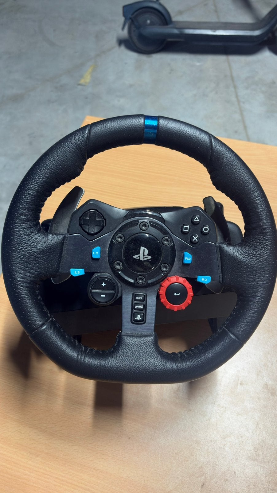 Volant logitech G29 + levier de vitesse, Enlèvement, Comme neuf, Volant ou Pédales, PlayStation 4
