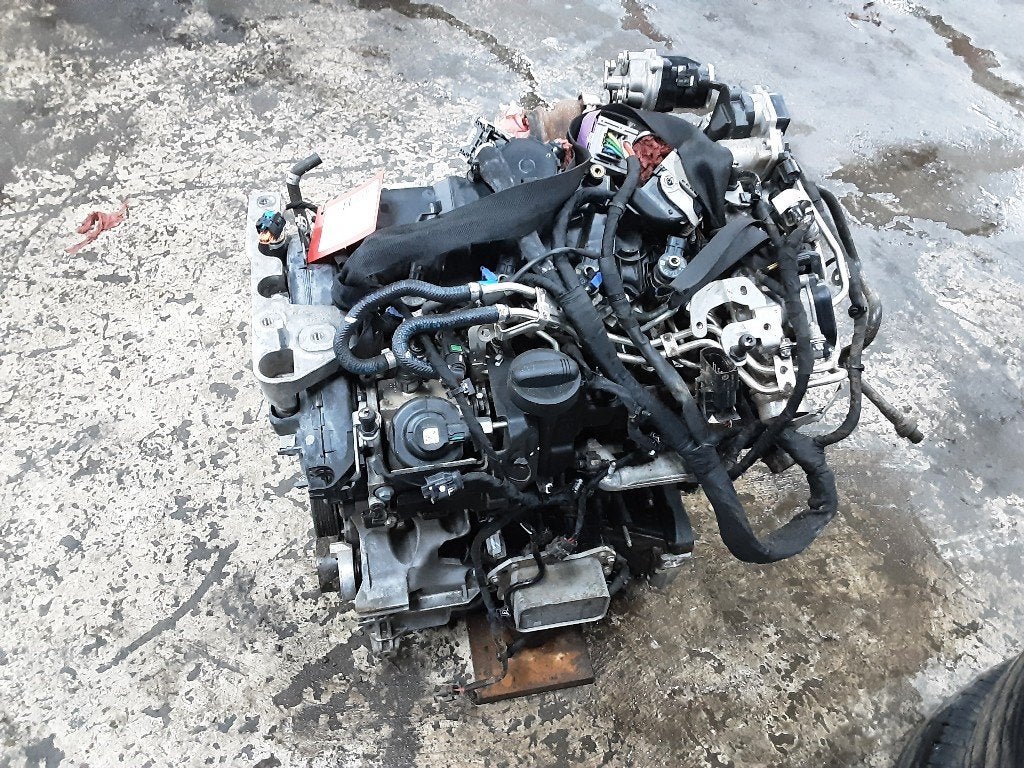 MOTEUR Mercedes-Benz B (W247) (01-2018/12-2026) (D608915), Mercedes-Benz, Mevr. I. Hauben, Utilisé, Rue de l'Espoir 34 34
4030  GRIVEGNÉE, BE
