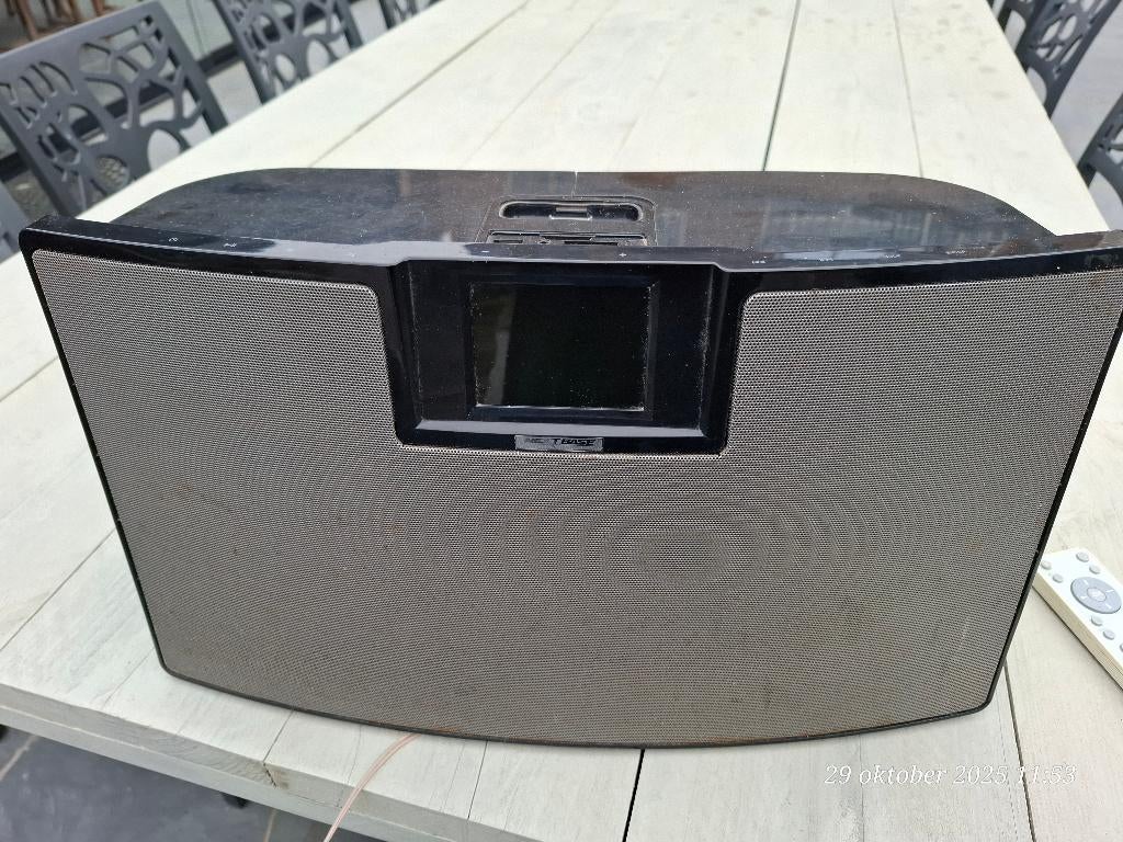 Next Base Soundbox, Enlèvement, Utilisé