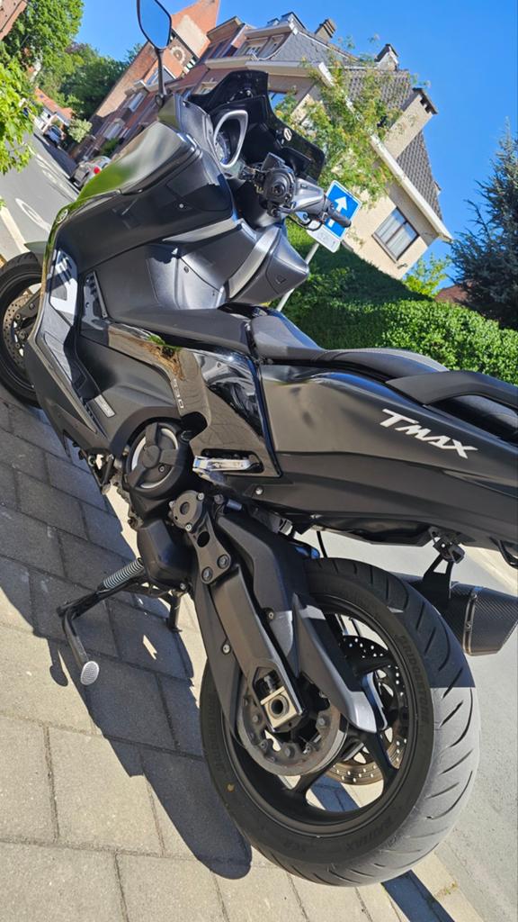 TMAX 530 SX, Motos, Enlèvement