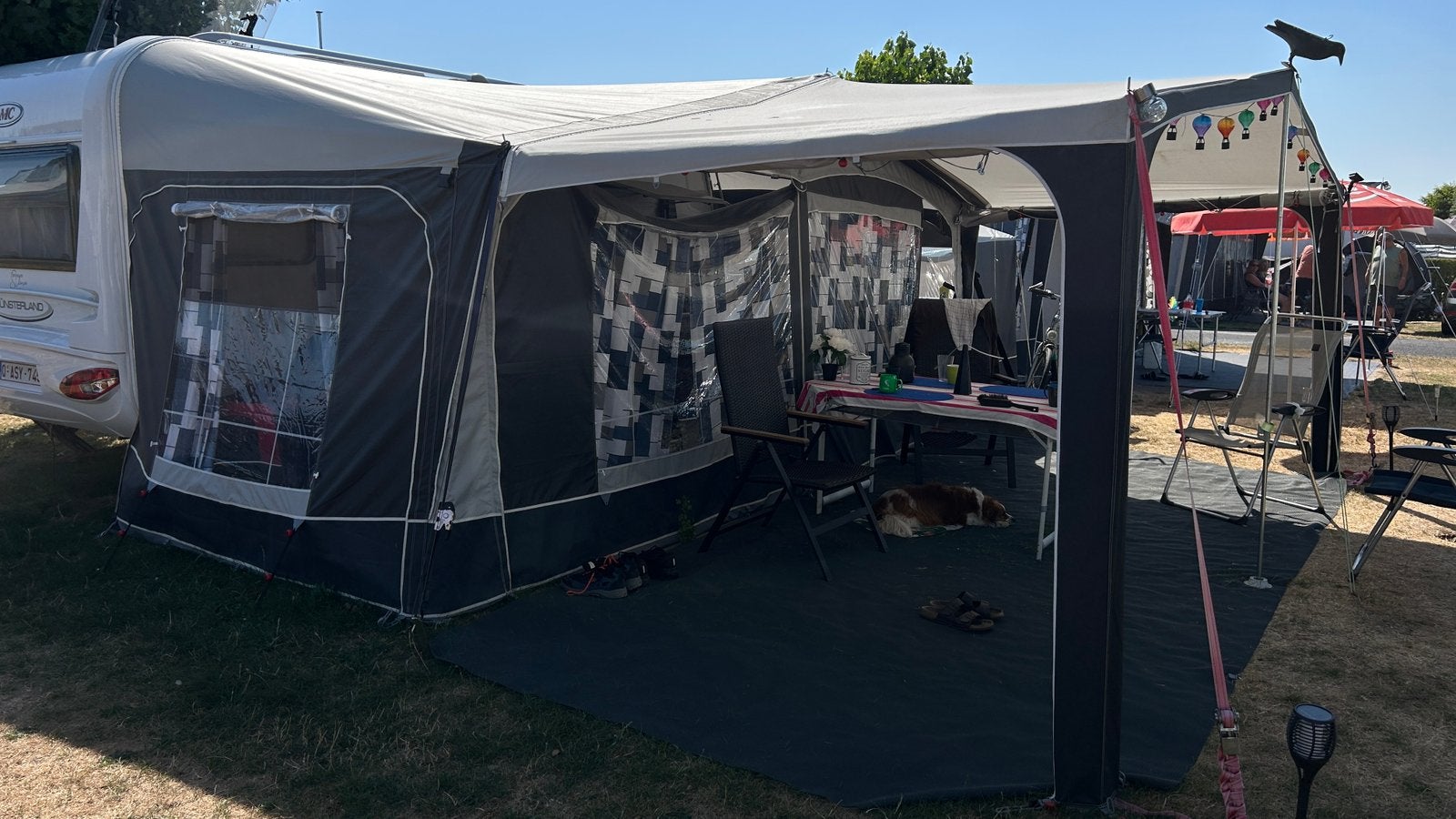 Dorema voortent met voortentluifel uitbouw en slaapcabine, Caravans en Kamperen, Ophalen, Zo goed als nieuw