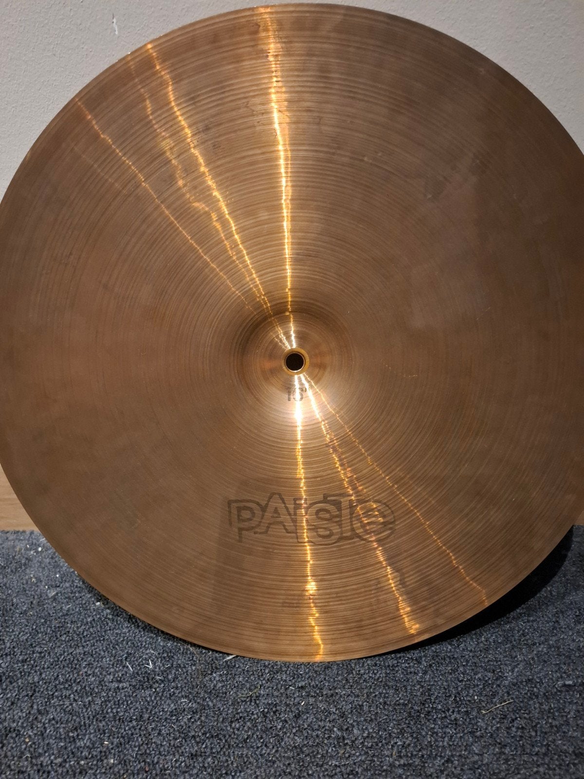 Paiste 2002 black label 16 inch vintage crash voor drumstel, Ophalen of Verzenden, Zo goed als nieuw