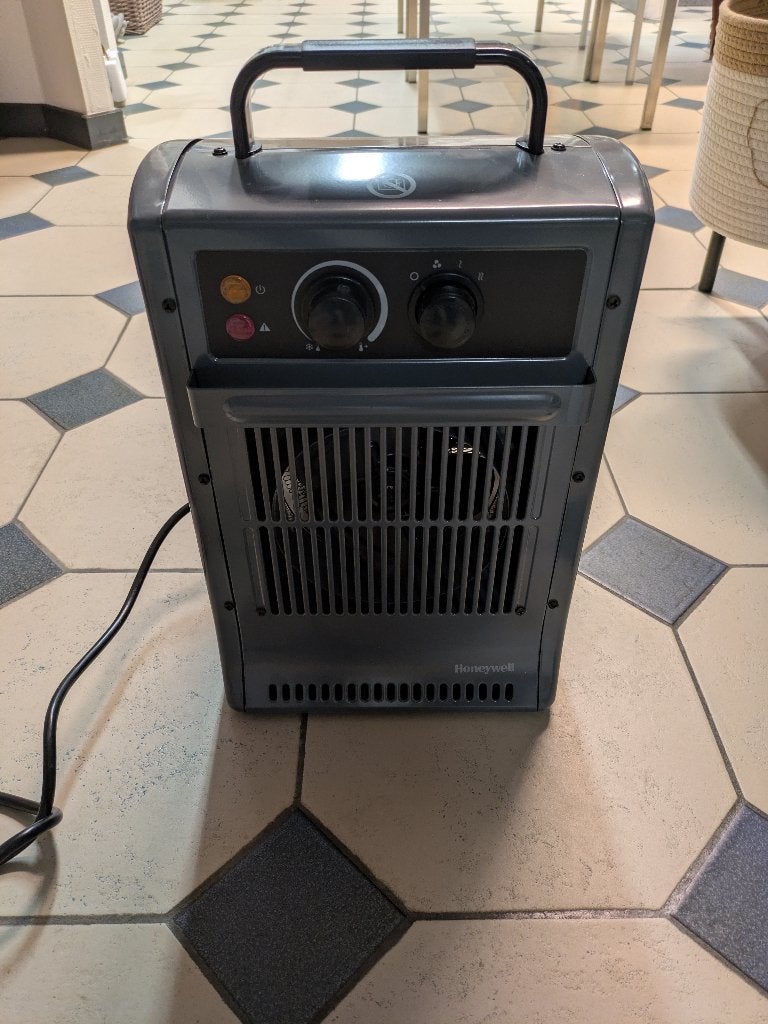 Radiateur d'appoint électrique Honeywell 2200 à 2500 watts, 800 watts ou plus, Comme neuf, Enlèvement, Haut rendement (HR)
