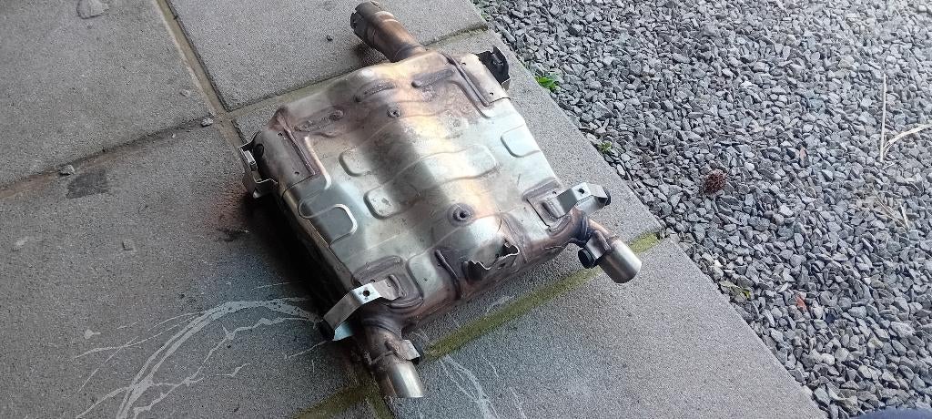 Originele suzuki gsr600 uitlaat, Motoren, Ophalen