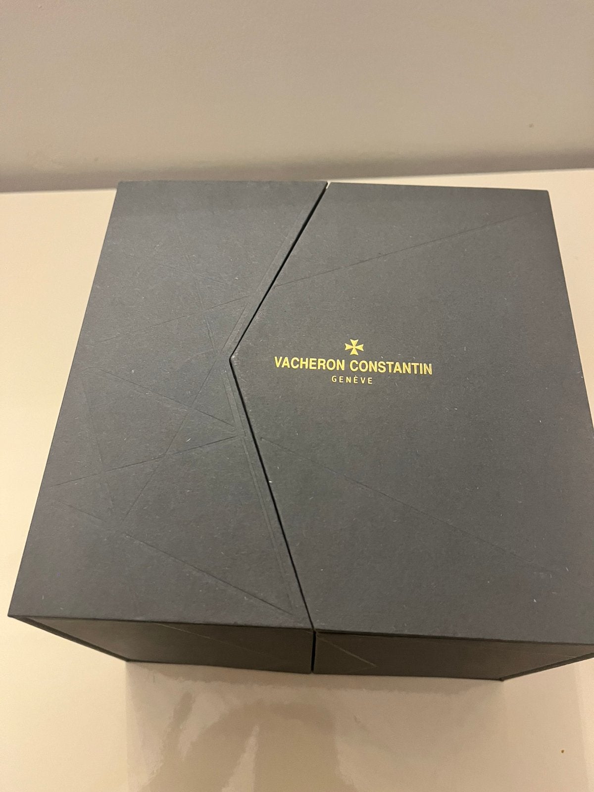 écrin de montre Vacheron Constantin de luxe design, Bijoux, Sacs & Beauté, Montres | Hommes, Enlèvement ou Envoi, Neuf