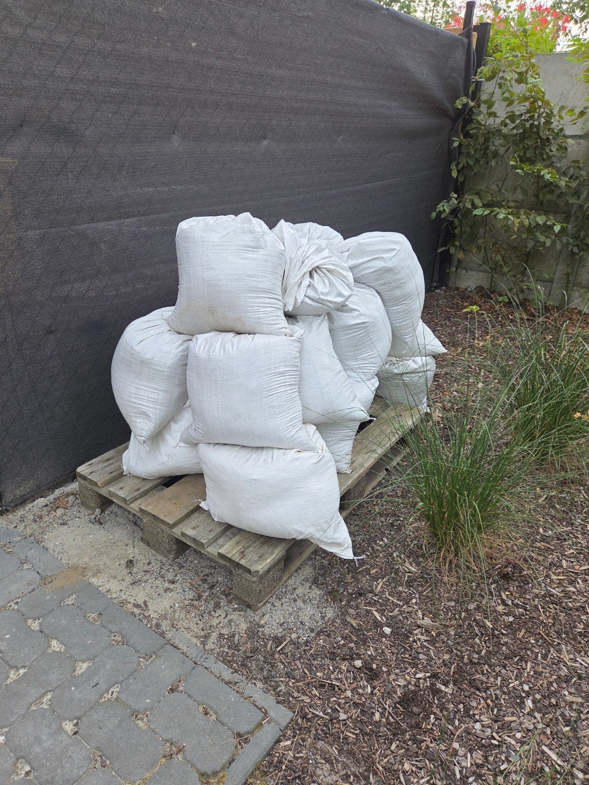Gratis ophoogzand / tuinaarde / grond, Tuin en Terras, Zand, Ophalen, Ophoogzand