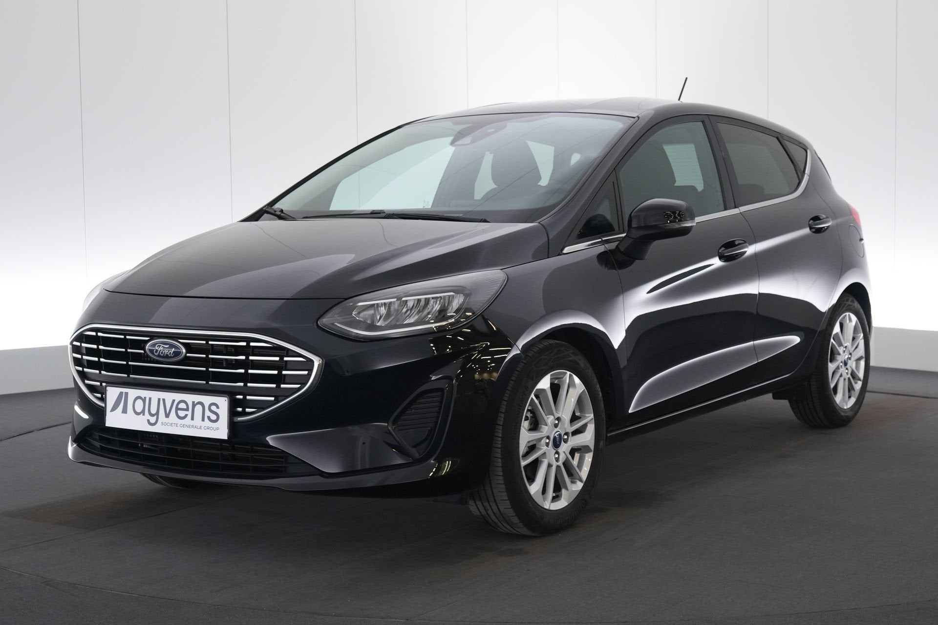 (2DFW507) FORD FIESTA, Stof, Gebruikt, Euro 6, Zwart