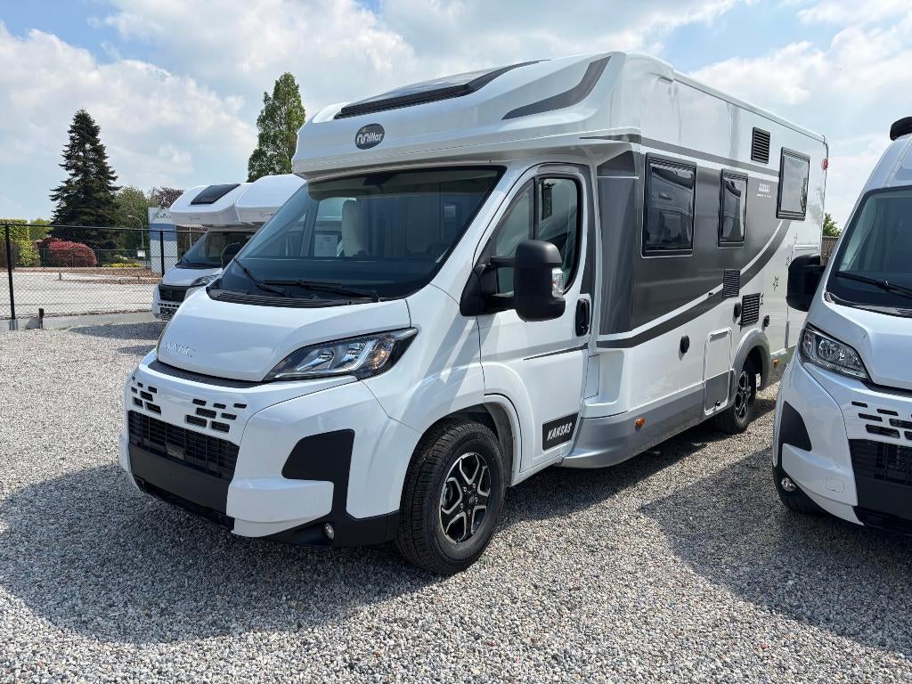 Te koop: Camper Miller Kansas - 5slp, keuken, oven, douche, Caravans en Kamperen, Mobilhomes, Automaat, Buscamper of Camperbus