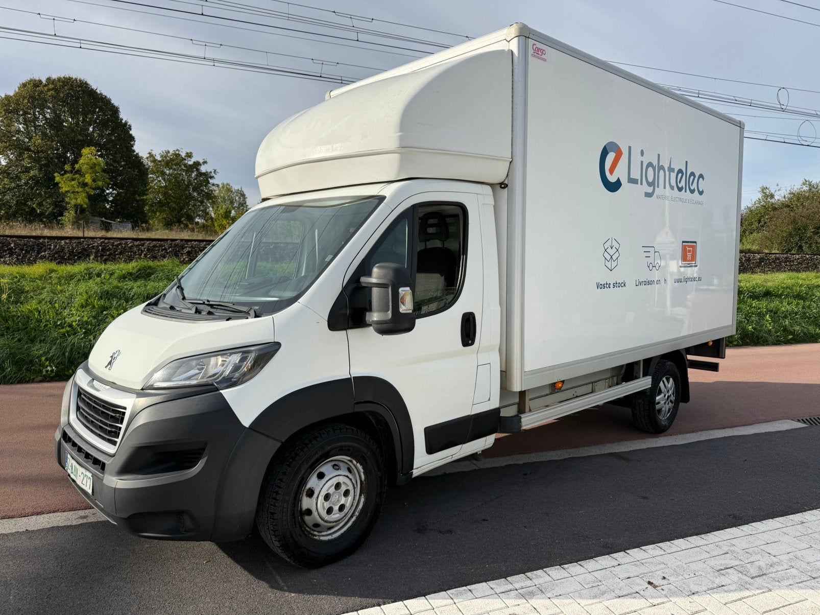 Peugeot boxer, https://public.car-pass.be/vhr/37b21369-9d93-4fe3-bd78-e102c5121883, Entreprise, 3 places, Boîte manuelle