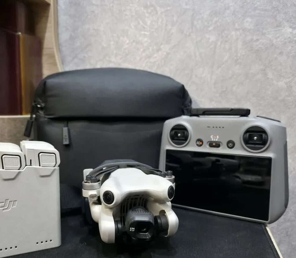 Combo Fly More pour DJI Mini 4 Pro, TV, Hi-fi & Vidéo, Drone avec caméra, 250 à 900 g, Enlèvement ou Envoi, Pliable