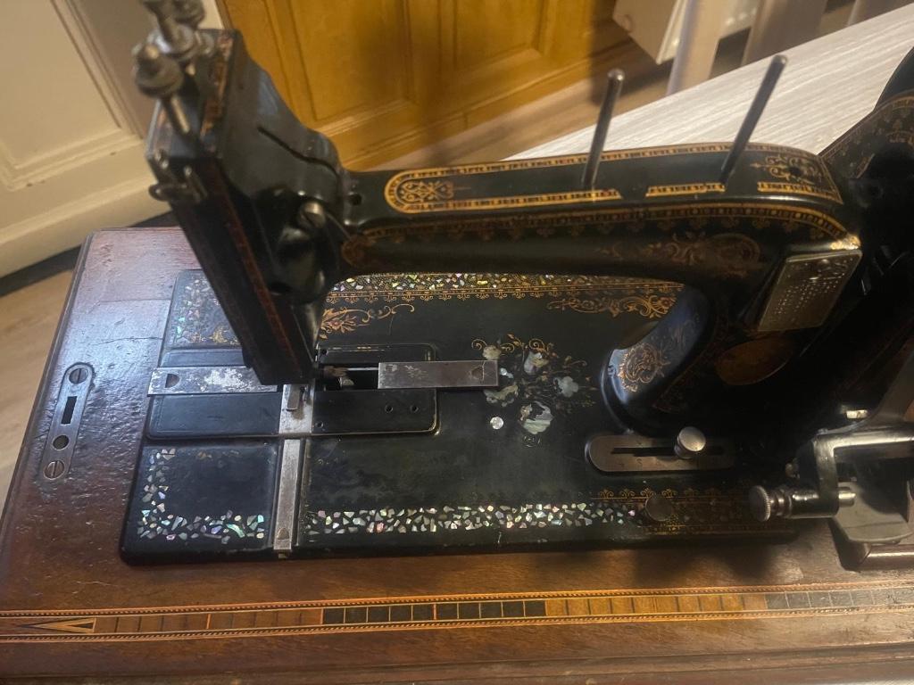 Gritzner Durlacher naaimachine goede staat, Ophalen