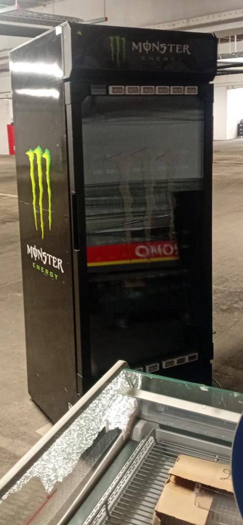grote koelkast MONSTER PX 500 eur tel 0494 43 17 25, Zakelijke goederen
