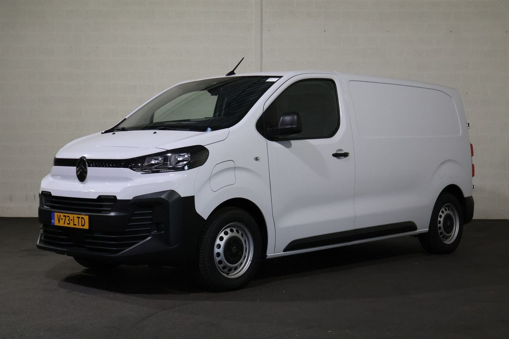 Citroën ë-Jumpy L2 136pk 75 kWh, Autos, Camionnettes & Utilitaires, Achat, Citroën, Automatique, Electronic Stability Program (ESP)