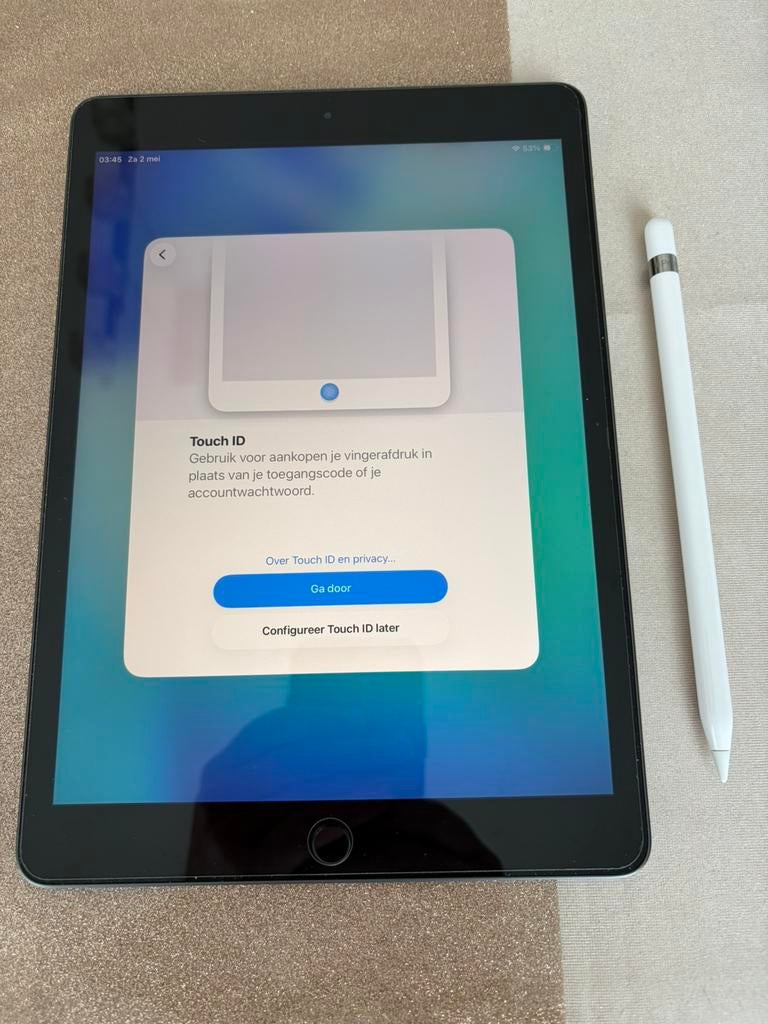Ipad 8, 128GB + stylus, Apple iPad, Zo goed als nieuw, 128 GB, Grijs