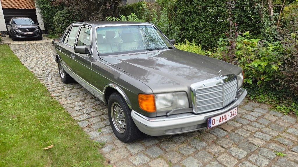 Mercedes 380 SE 1982 Oldtimer, Autos, Cuir, Argent ou Gris, Achat, Mercedes-Benz