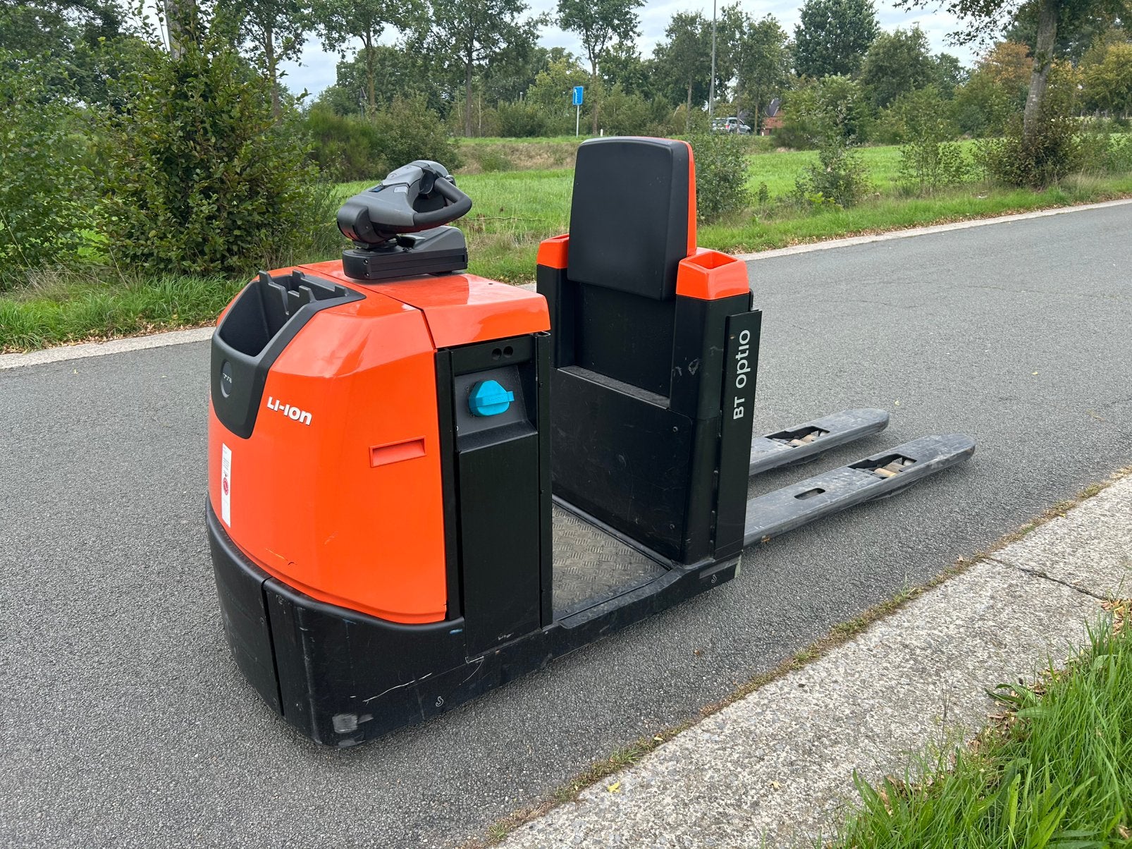 Toyota BJ 2022, Articles professionnels, Enlèvement