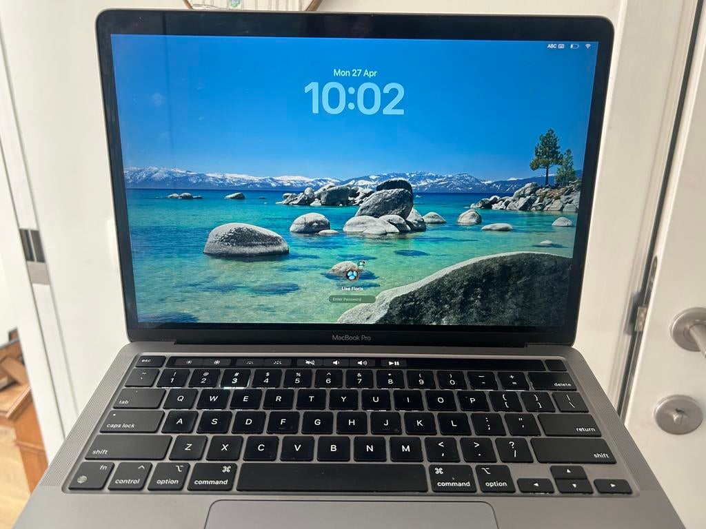 MacBook Pro 13 inch, 8 MB 2020 - perfect condition, Computers en Software, Apple Macbooks, Ophalen, Zo goed als nieuw, MacBook