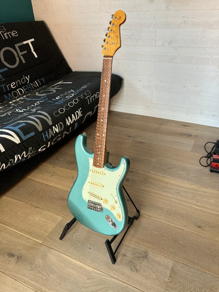 Fender Stratocaster Japan Exclusive 60's 2016, Muziek en Instrumenten, Snaarinstrumenten | Gitaren | Elektrisch, Ophalen, Gebruikt