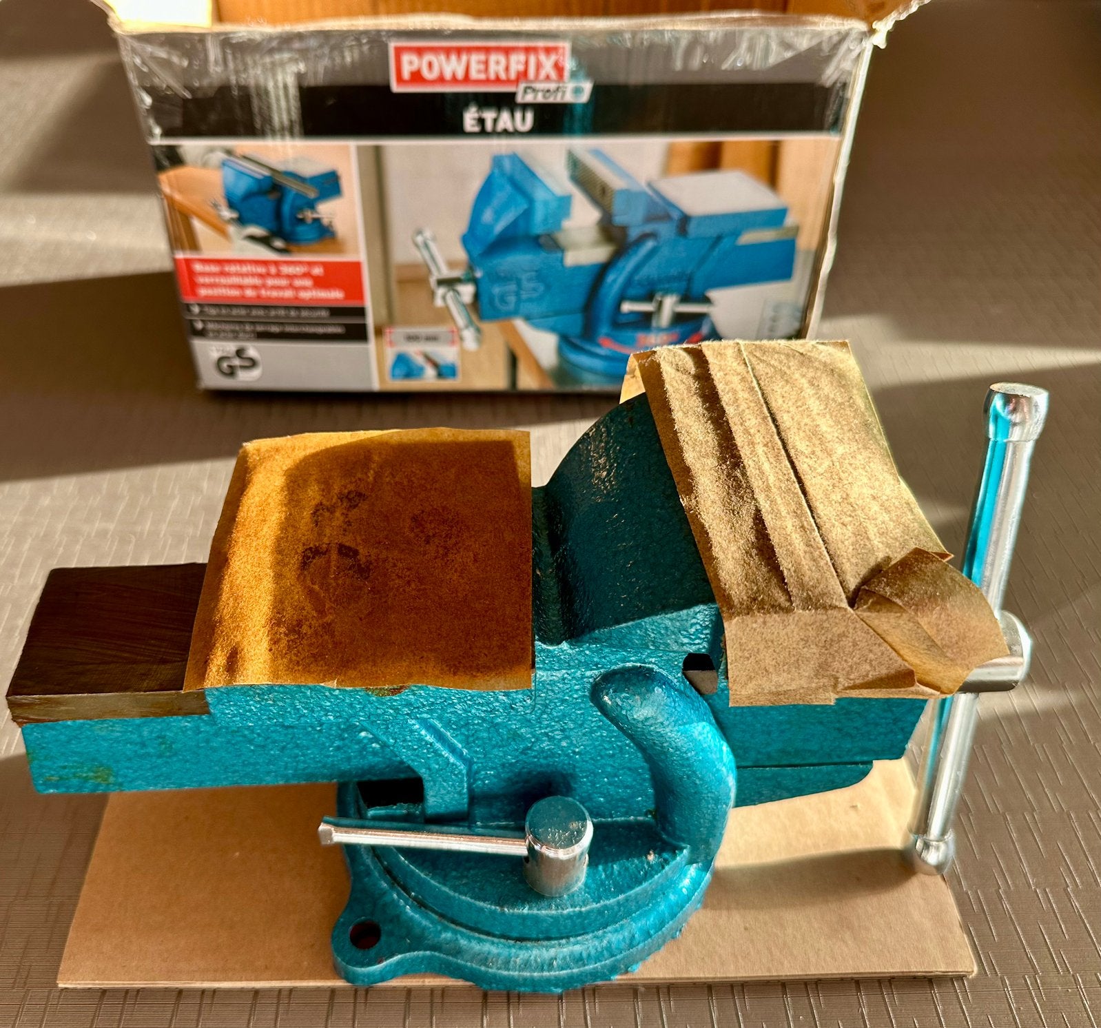 Powerfix Profi+ Bankschroef - Nieuw in doos, Doe-het-zelf en Bouw, Ophalen, Zo goed als nieuw, Bankschroef