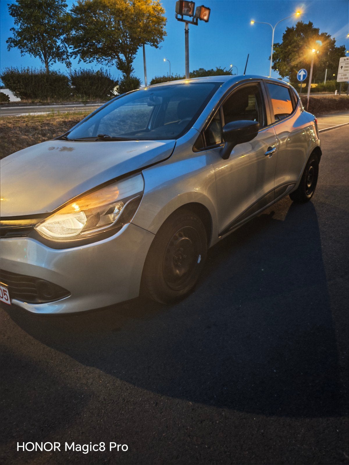 Clio IV 1.2 essences, Autos, Achat, 5 portes, Particulier, Air conditionné