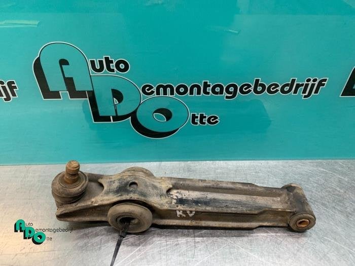 Bras de suspension avant droit d'un Suzuki Alto (Alto 02-), -, 3 mois de garantie, Utilisé, -
