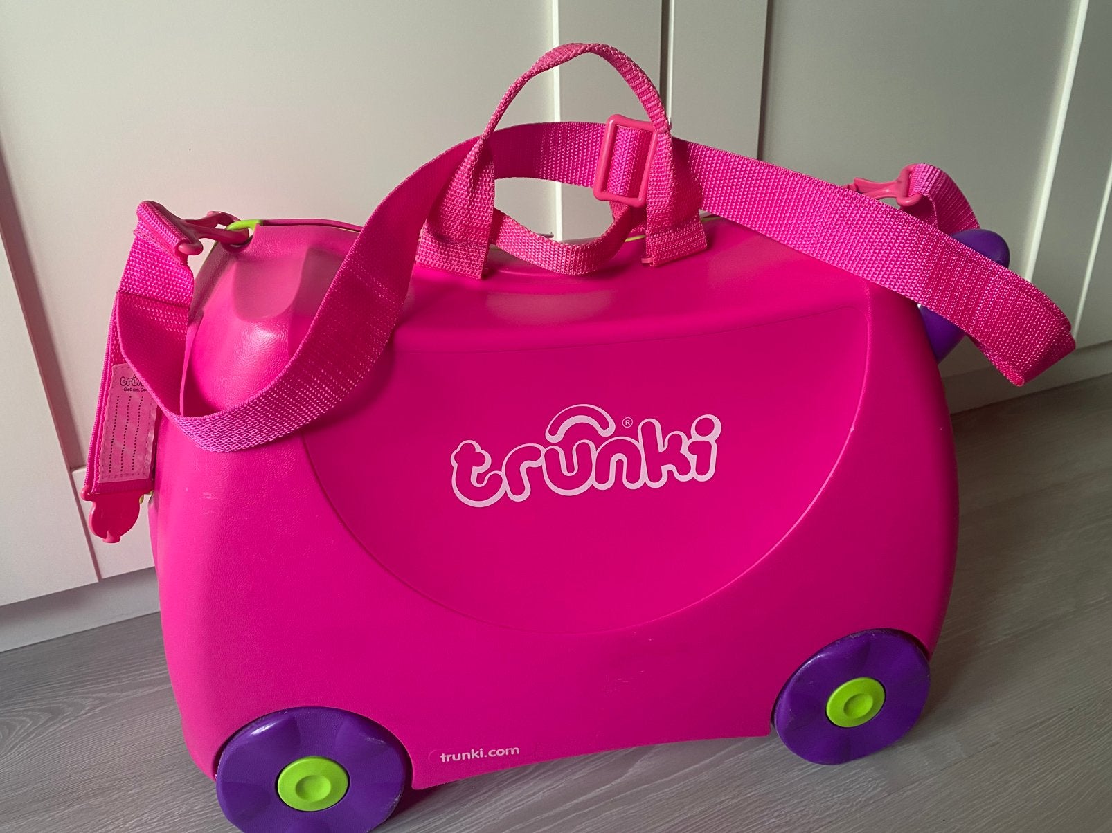 Reiskoffer Trunki - roze, Bijoux, Sacs & Beauté, Valises, Enlèvement, Comme neuf
