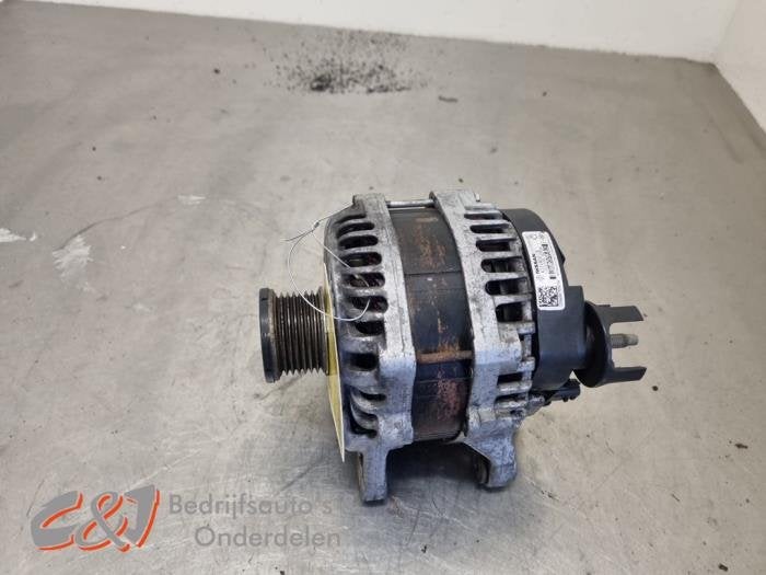 Dynamo d'un Nissan NV300, -, 3 mois de garantie, Utilisé, -