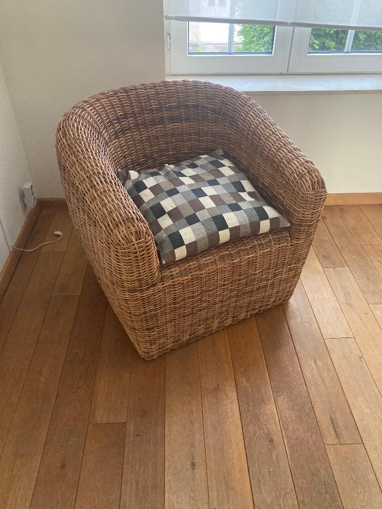 Fauteuil en rotin / osier tressé – style lounge bohème, Maison & Meubles, Fauteuils, Comme neuf, Osier ou Rotin, Enlèvement