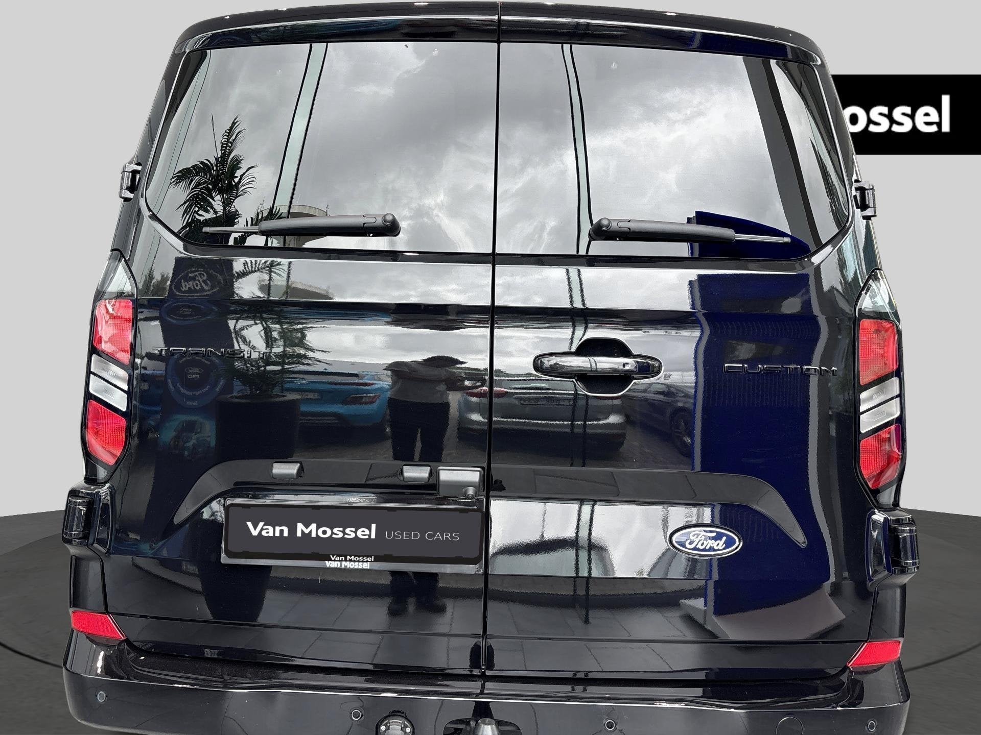 Ford Transit Custom 320L 2.0TD 136Pk/100Kw A8 FWD Limited, Autos, Entreprise, 3 places, 2500 kg, 136 ch