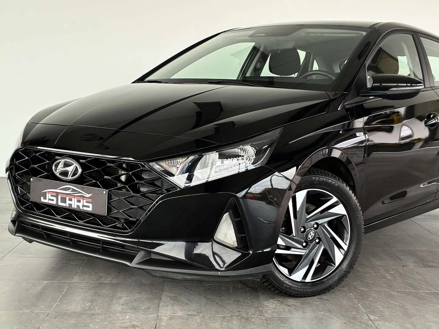 Hyundai i20 1.0T-GDi MHEV-1ERPRO-GPS-CARPLAY-CAMERA-JANTES16, Autos, Achat, 998 cm³, Euro 6, Entreprise