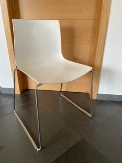 8 stoelen Arper Catifa 46 sledepoot, Huis en Inrichting, Ophalen, Gebruikt, Wit, Design