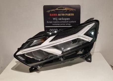Koplamp dacia sandero facelift LED links 260602561R, Gebruikt, -, -, Ophalen of Verzenden