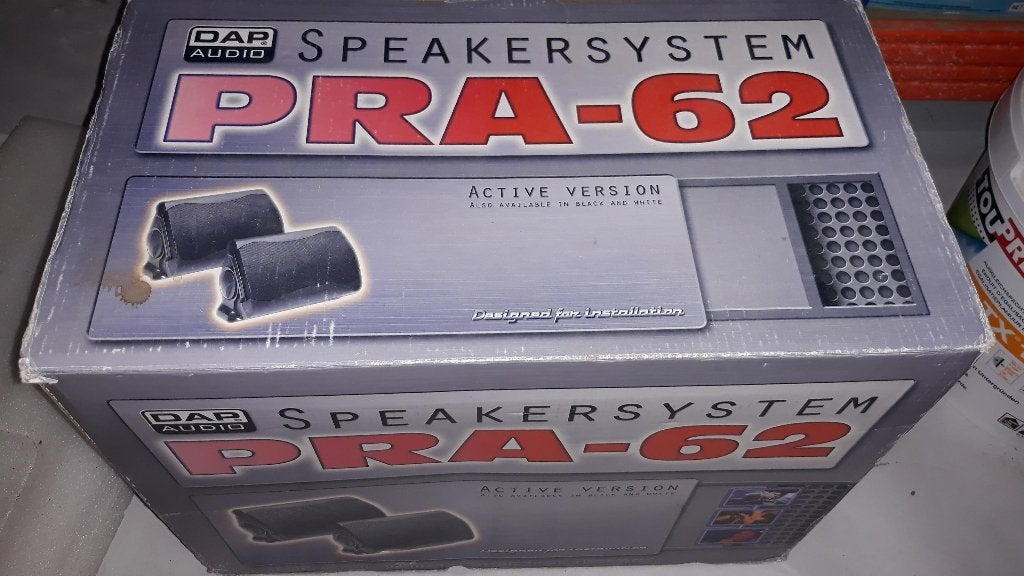 speakers wit, Audio, Tv en Foto, Luidsprekerboxen, Ophalen, Zo goed als nieuw