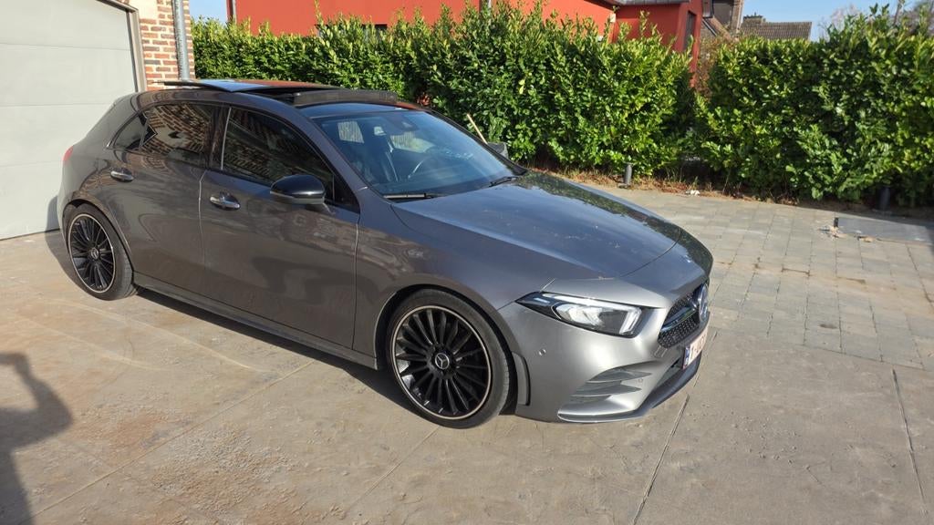 Mercedes A200, Achat, Carnet d'entretien, Particulier, Essence
