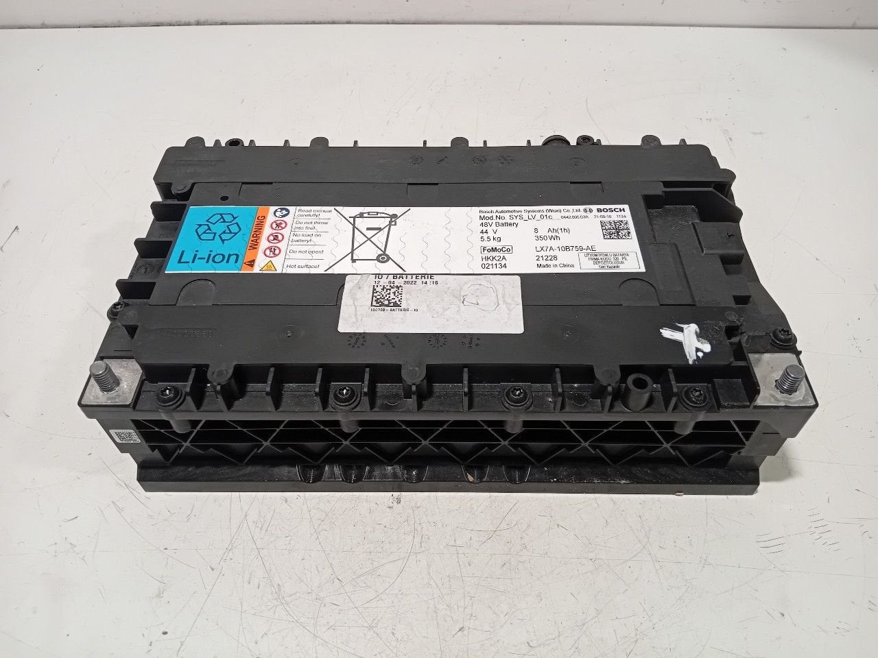 Hybride hoogspannings accu Ford Focus LX7A10B759AE, Onderdelen@venauto.nl, Van der Ven Autorecycling B.V., Gebruikt, Ettenseweg 76, 4706 PB Roosendaal, The Netherlands