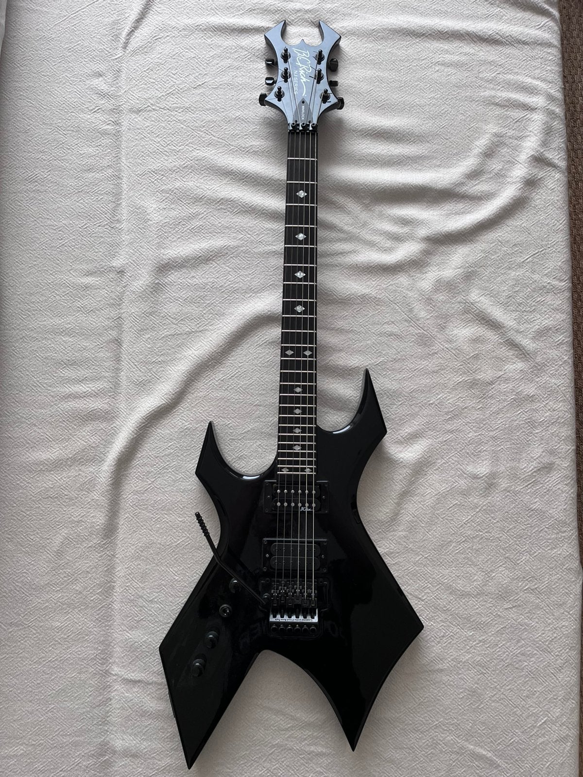 BC Rich Warlock NJ + SD Black Winter (lefty), Enlèvement ou Envoi, Utilisé, Solid body