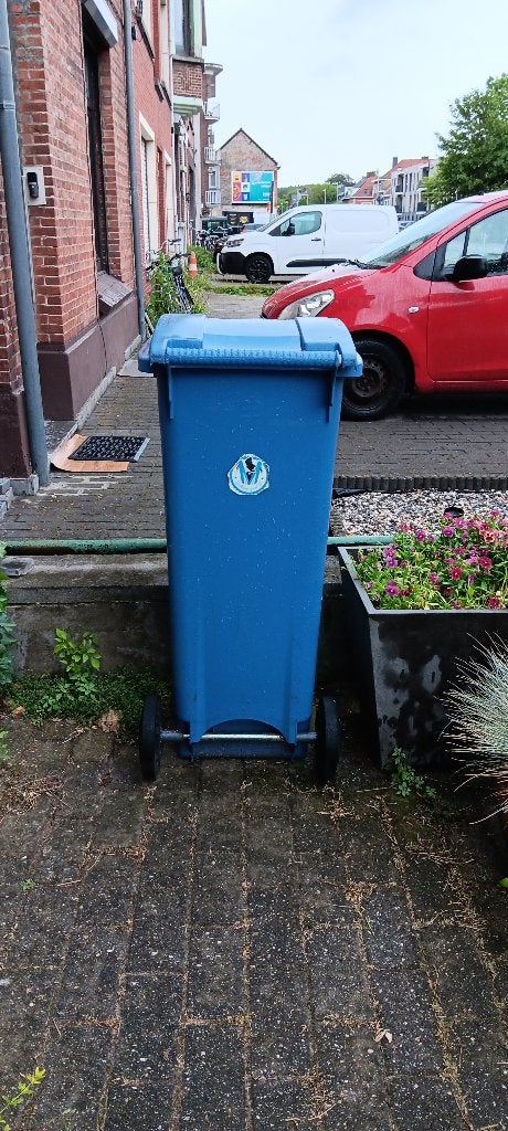 Blauwe container, Ophalen, Gebruikt, Kunststof