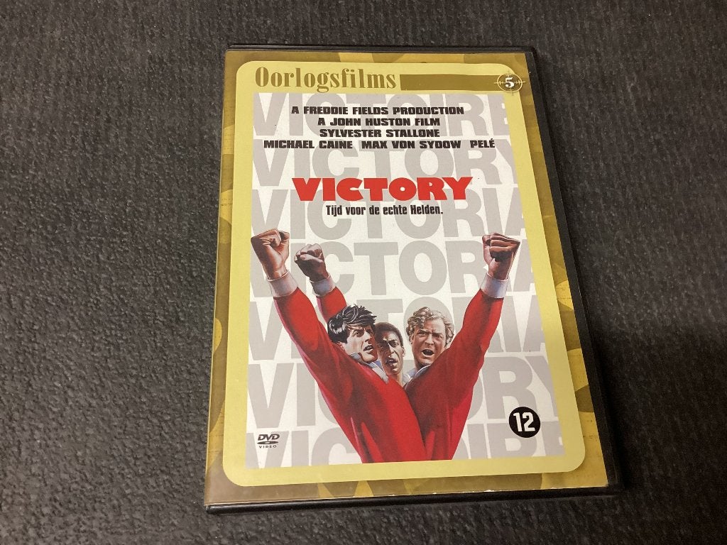 VICTORY met Sylvester Stallone, CD & DVD, DVD | Action, Enlèvement ou Envoi, Néerlandais, À partir de 12 ans, Anglais