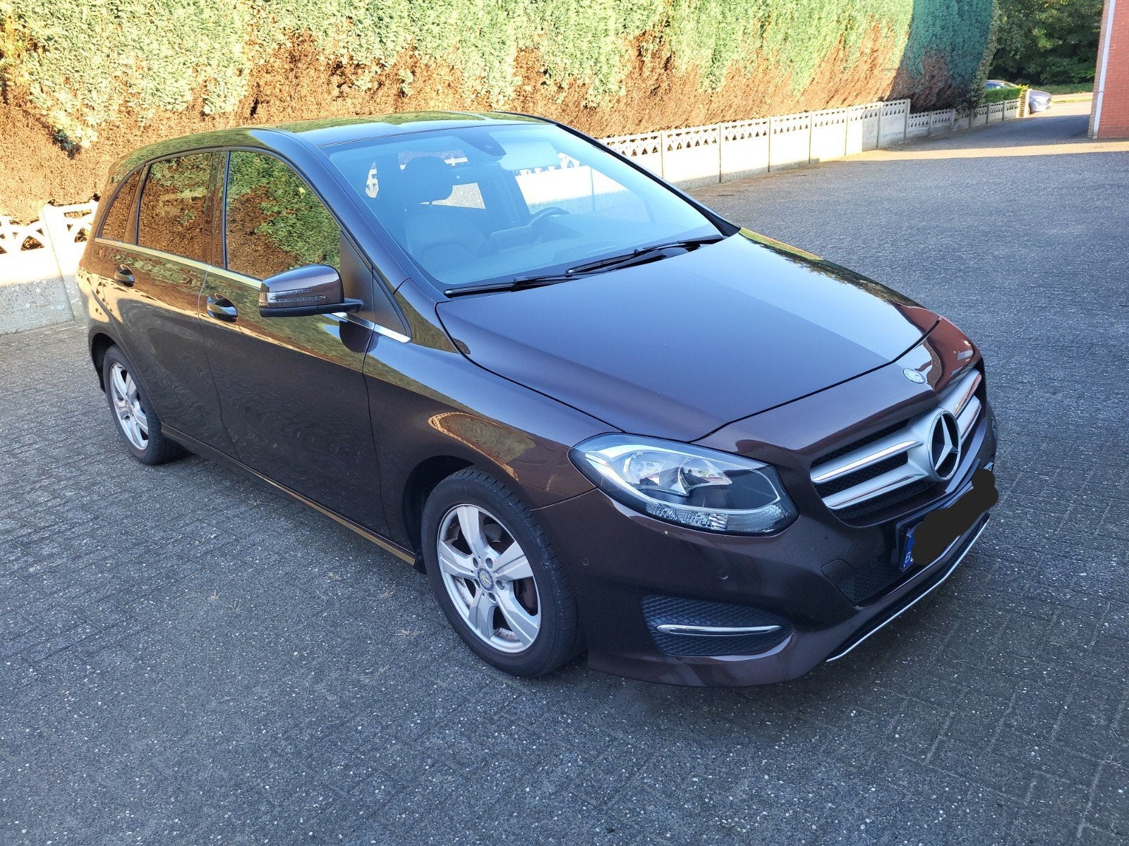 Très belle Mercedes-Benz Classe B économique 180D Euro 6B, Autos, Achat, Réception radio numérique, Euro 6, Boîte manuelle