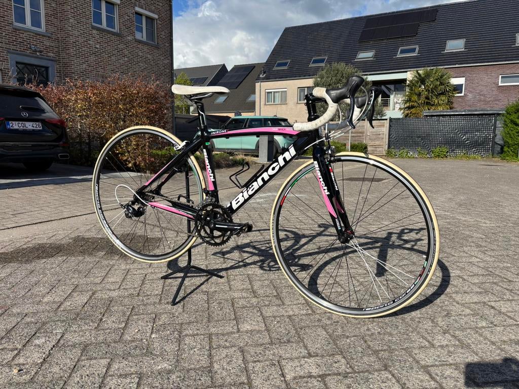 Bianchi via Nirone 7 dames, Fietsen en Brommers, Fietsen | Racefietsen, Ophalen, Zo goed als nieuw, Dames