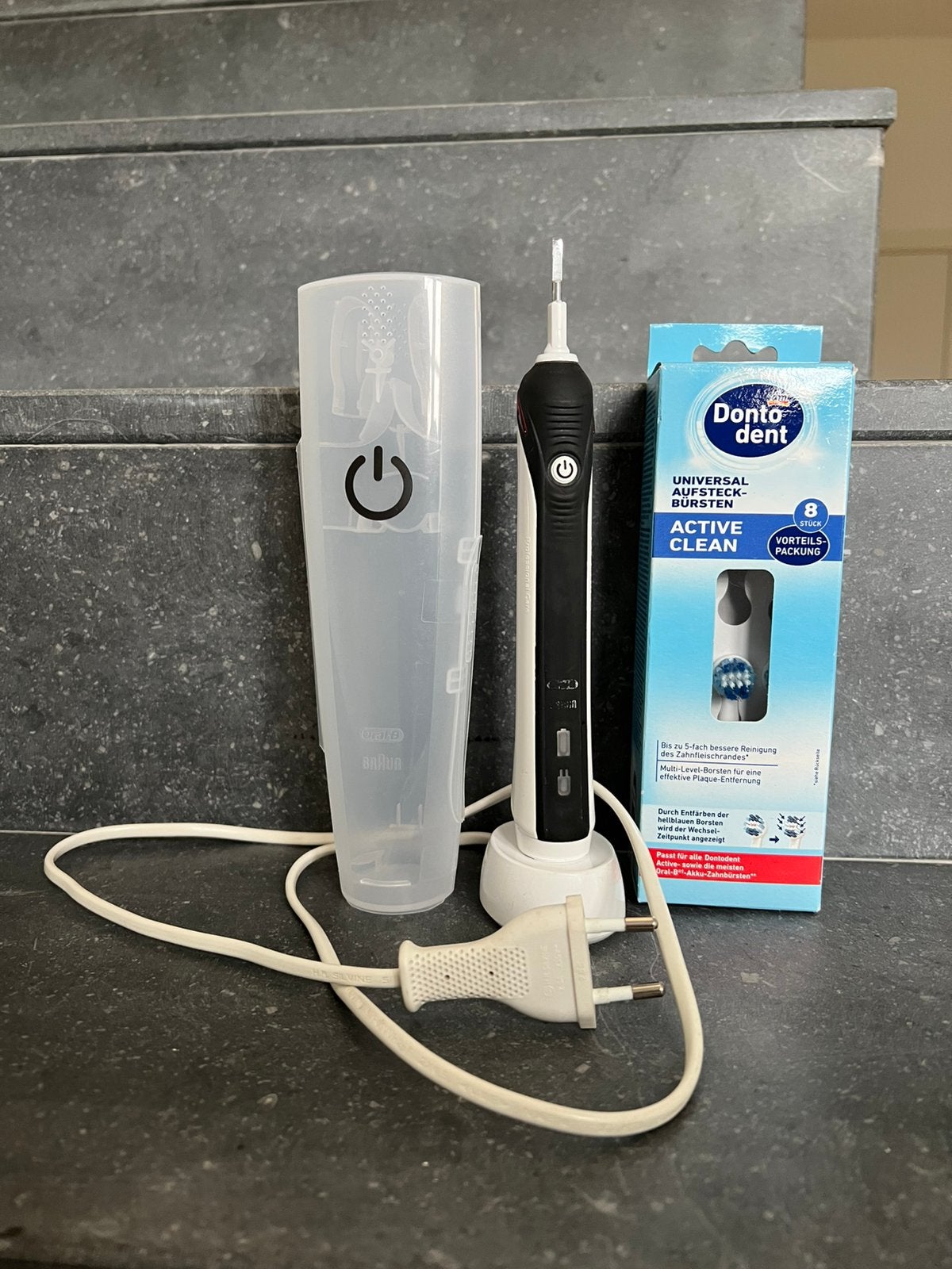 Brosse à dents électrique avec accessoires, Enlèvement ou Envoi, Utilisé, Brosse à dents