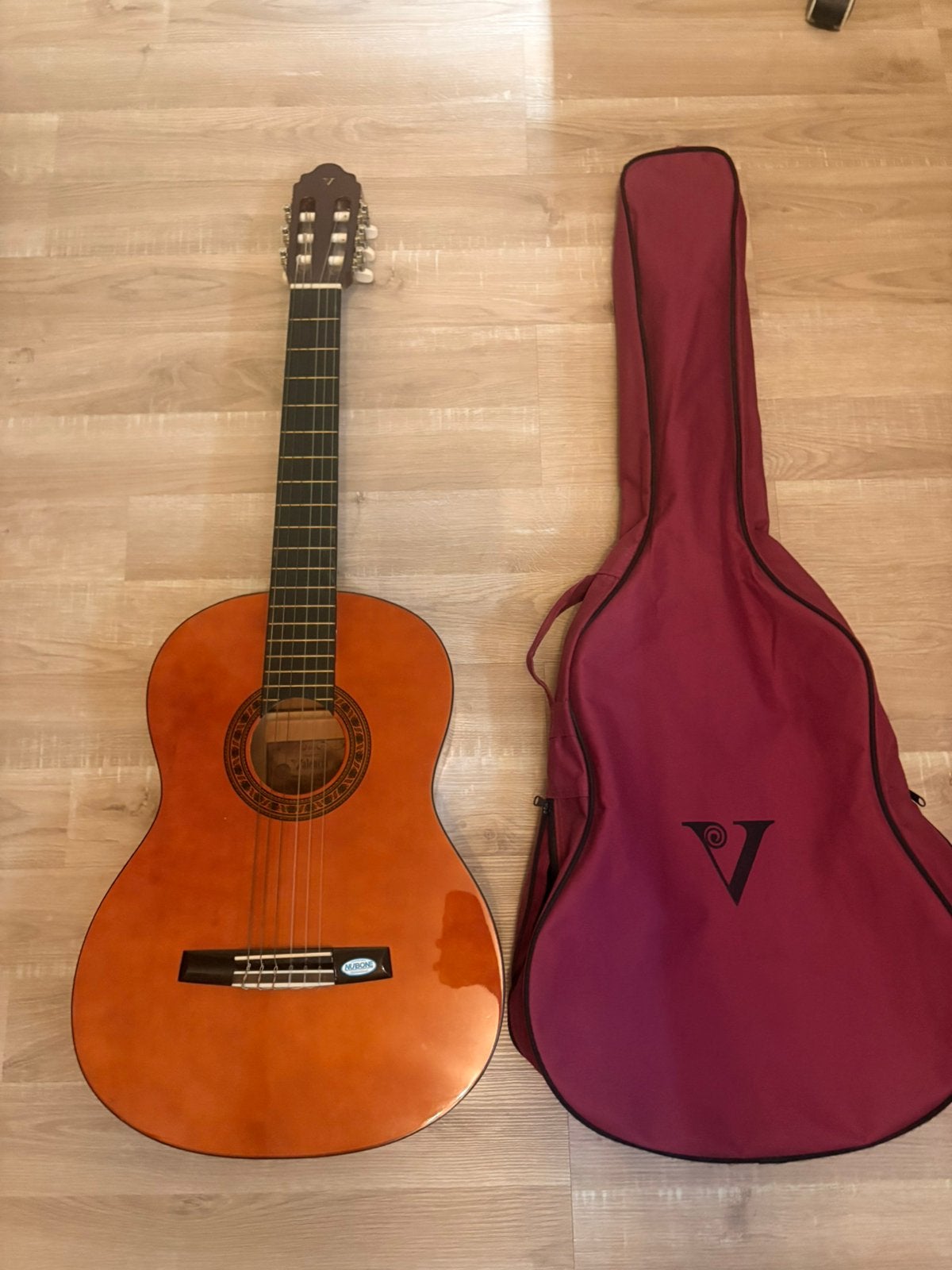 Acoustische gitaar met opberghoes, Ophalen, Zo goed als nieuw, Klassieke of Spaanse gitaar, Met koffer