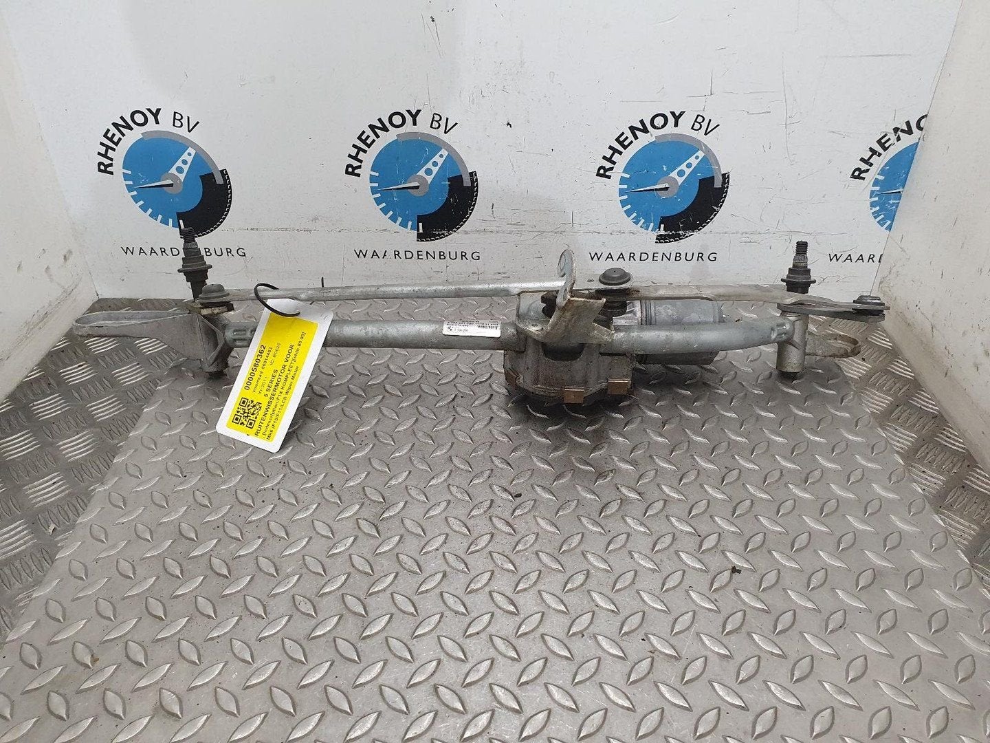 BMW 5 SERIES 520i High Executive RUITENWISSERMOTOR VOOR 2011, Ophalen of Verzenden, Gebruikt, Stiba lid
