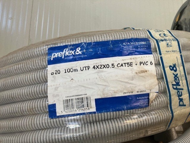 Preflex UTP kabel, Bricolage & Construction, Électricité & Câbles, Enlèvement, Comme neuf, Câble ou Fil électrique