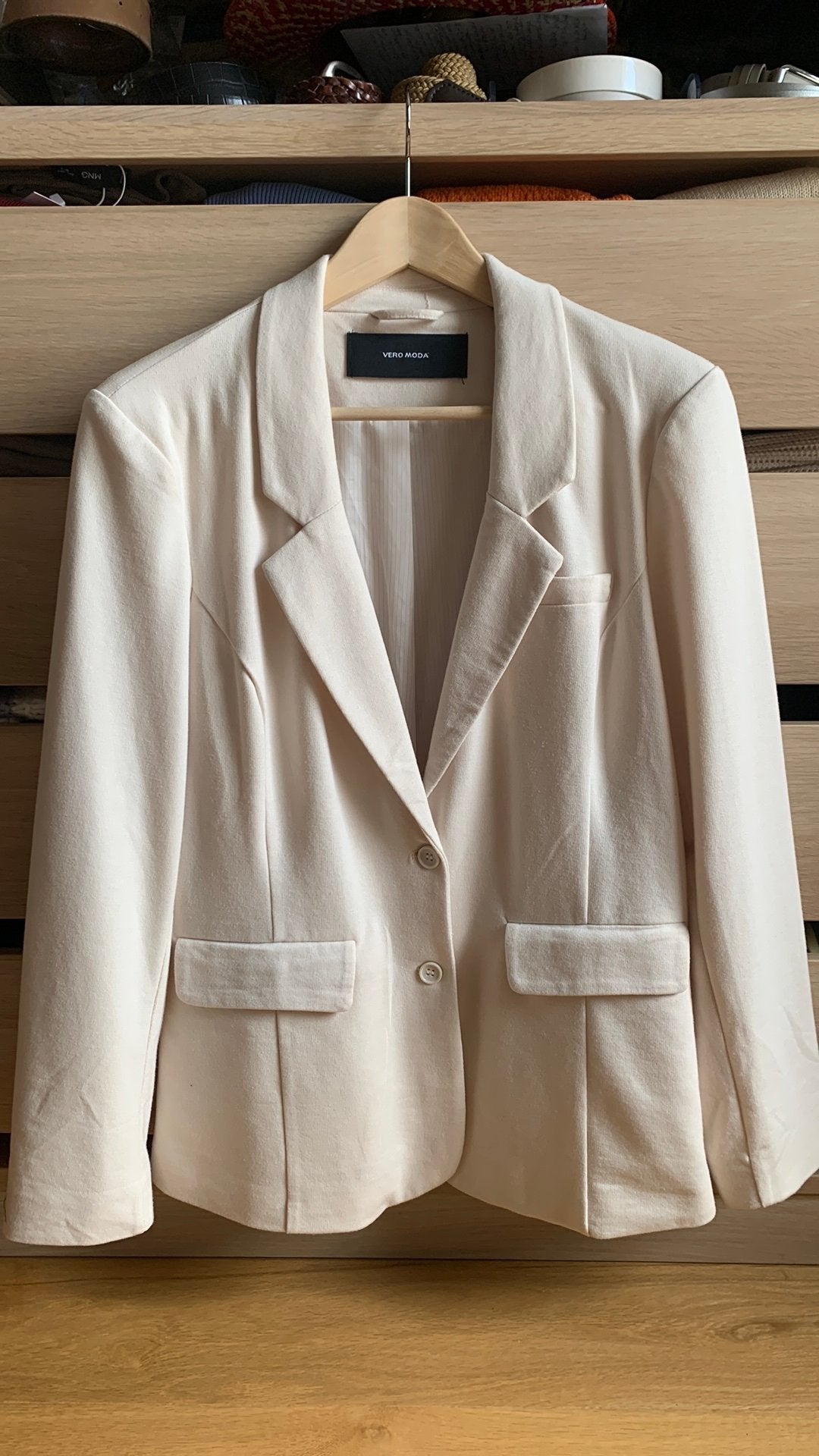 Blazer Vero Moda, maat EU42, in perfecte staat, Kleding | Dames, Jasjes, Kostuums en Pakken, Beige, Maat 42/44 (L), Ophalen of Verzenden