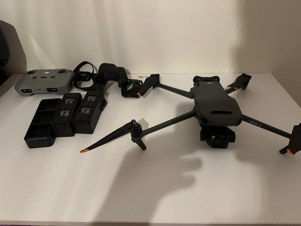 DJI Mavic 3 Fly More combo, Audio, Tv en Foto, Drones, Gebruikt, Cameradrone, Topkwaliteit, DJI, 250 tot 900 gram, 30 tot 45 minuten