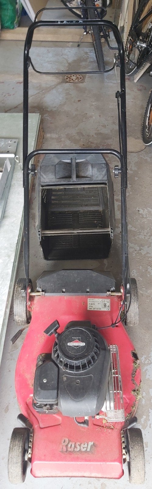 Tondeuse à gazon Raser – moteur Briggs & Stratton, Ophalen, Opvangbak