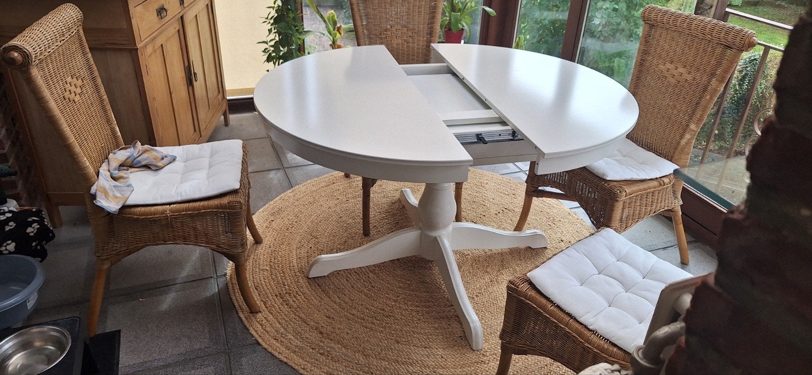 table ikea, Enlèvement, Utilisé, Cinq personnes ou plus, Rond