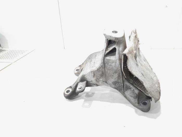 Support moteur d'un Audi A5, Autos : Pièces & Accessoires, -, 3 mois de garantie, Audi, Utilisé