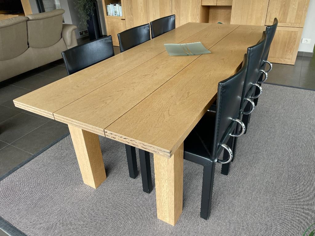 Table à manger en chêne massif « La Basilica », Cinq personnes ou plus, Comme neuf, Enlèvement, Chêne